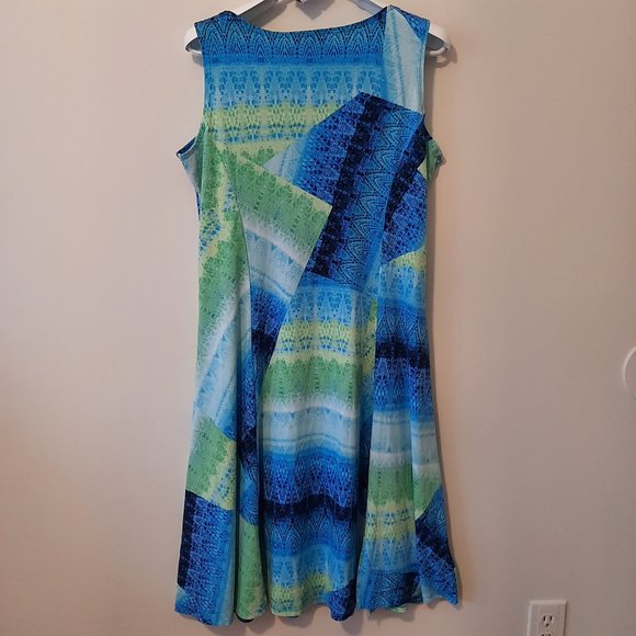TanJay sleeveless dress Size 12 Never Worn  blue and green - Picture 7 of 13
